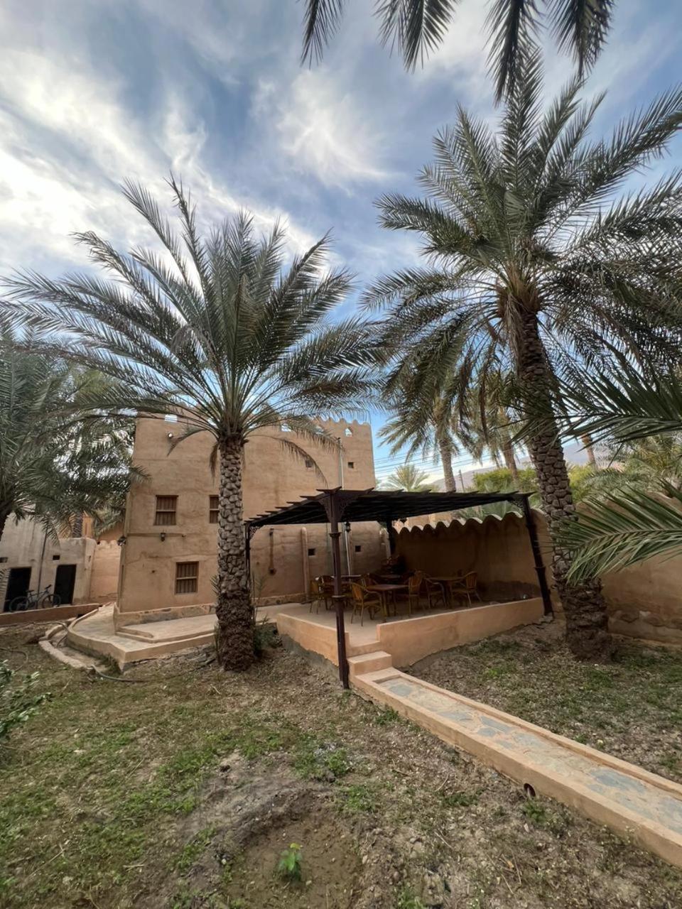 Mall Aldakhil House Al Hamra Exterior photo