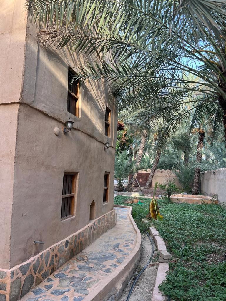 Mall Aldakhil House Al Hamra Exterior photo